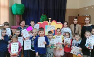 Rozstrzygnięcie konkursu plastycznego z okazji Dnia Babci i Dziadka