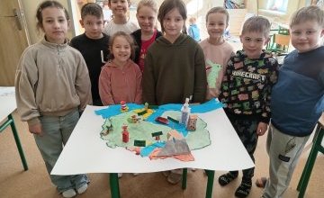 "Świetlica bawi i uczy"