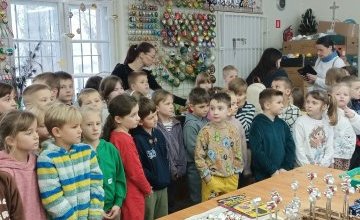 Szklany świat bombki - magia świąt od kulis