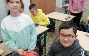 Uczniowie klasy 3 b świętują Dzień Chłopca (14)