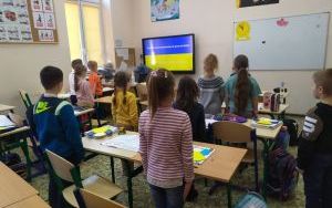 Solidarni z Ukrainą uczniowie klasy 1 B (6)