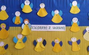 Solidarni z Ukrainą uczniowie klasy 1 B (1)