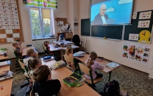 Lekturki spod chmurki uczniów klasy 2 C (13)