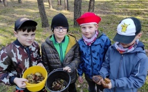 Uczniowie klasy 2 a na wycieczce w Campusie Domasławice (9)