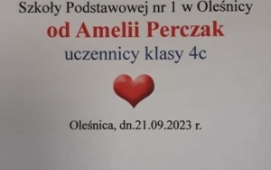 Książkowy dar serca Amelki. (2)