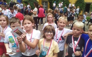 Uczniowie klasy 3 b i 3 c podczas Biegu Orląt Lwowskich (14)