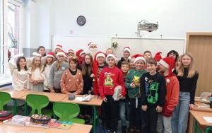 Mikołaj odwiedził uczniów naszej szkoły (3)