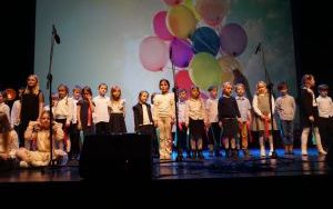 Przedstawienie z okazji Dnia Babci i Dziadka (10)