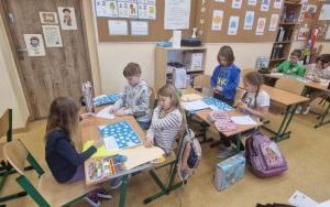 Dzień Kobiet i warsztaty w klasie 1 b (6)