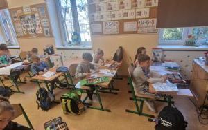Dzień Kobiet i warsztaty w klasie 1 b (16)