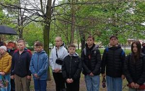  uczniowie naszej szkoły uczestniczyli w obchodach Dnia Pamięci Ofiar Zbrodni Katyńskiej. (1)