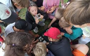 Dzień Dziecka w 2 B – mali „Adepci robakologii” (11)