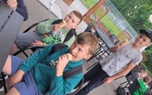 Dzień Dziecka w 2 B – mali „Adepci robakologii” (10)