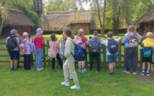 Wycieczka uczniów klasy 2 b i 3 a do Bierkowic (13)