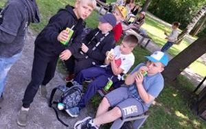 Wycieczka uczniów klasy 2 b i 3 a do Bierkowic (9)