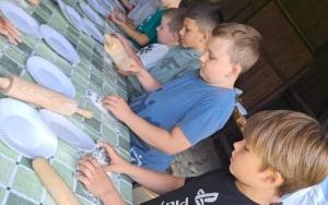 Wycieczka uczniów klasy 2 b i 3 a do Bierkowic (5)