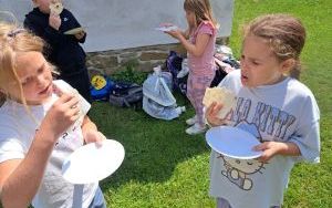 Wycieczka uczniów klasy 2 b i 3 a do Bierkowic (10)