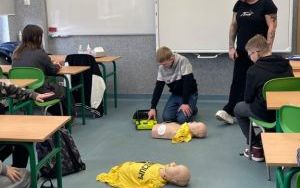 Program Edukacyjny "Ratujemy i Uczymy Ratować"  (2)