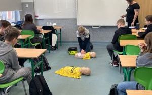 Program Edukacyjny "Ratujemy i Uczymy Ratować"  (1)