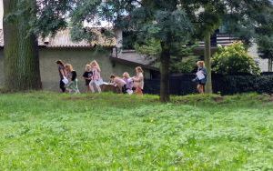 Obserwatorzy przyrody z klasy 2 B (11)
