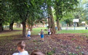 Obserwatorzy przyrody z klasy 2 B (9)