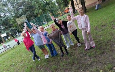 Uczniowie naszej szkoły sprzątali świat! (5)