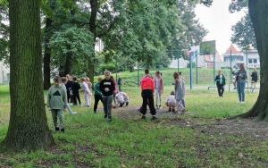 Uczniowie naszej szkoły sprzątali świat! (14)