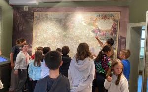 Uczniowie klasy 3 A z wizytą w Oleśnickim Domu Spotkań z Historią (6)