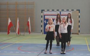 Narodowe Święto Niepodległości w naszej szkole (4)