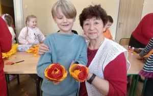 Integracja międzypokoleniowa w świetlicy szkolnej (8)