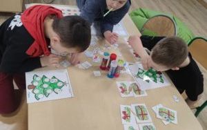 "Coraz bliżej święta ..." na zajęciach logopedycznych (8)