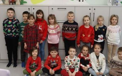 Dzień świątecznego swetra (17)