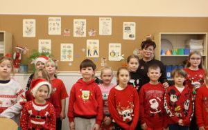Dzień świątecznego swetra (5)