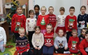 Dzień świątecznego swetra (3)