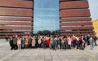 Wycieczka uczniów klas 2, 3 i 4 do Narodowego Forum Muzyki we Wrocławiu (5)