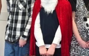 Uczniowie naszej Szkoły z wizytą w Dziennym Domu Senior+ w Oleśnicy (13)