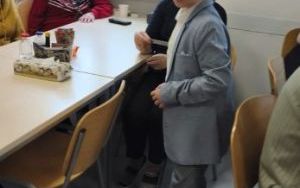 Uczniowie naszej Szkoły z wizytą w Dziennym Domu Senior+ w Oleśnicy (6)