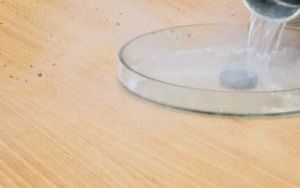 Zajęcia z ciekłym azotem w klasie 2 b i 4 c (2)