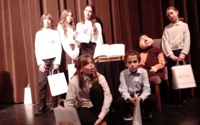 Nasi uczniowie podczas miejskich eliminacji XXIX Dolnośląskiego Konkursu Recytatorskiego "Pegazik 2026" (1)