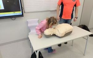 Spotkanie uczniów klasy 1b z ratownikiem (16)