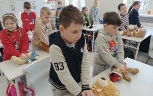 Spotkanie uczniów klasy 1b z ratownikiem (9)