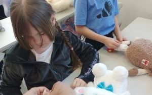 Spotkanie uczniów klasy 1b z ratownikiem (7)