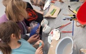 Warsztaty ceramiczne oraz zajęcia biblioteczne uczniów klasy 2 a (11)