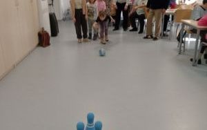 Wizyta świetlicy szkolnej w Dziennym Domu Seniora (14)