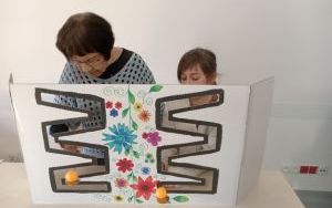 Wizyta świetlicy szkolnej w Dziennym Domu Seniora (11)