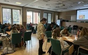 Klasa 7 a i 8 a podczas VII Szkolnej Konferencji Klimatycznej (7)
