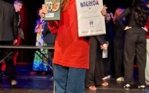 Zuzanna Głodek z klasy 7 a - laureatka Festiwalu Małych Form Teatralnych "EFFKA" (5)