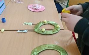 Świąteczne spotkanie z Seniorkami w świetlicy szkolne (3)