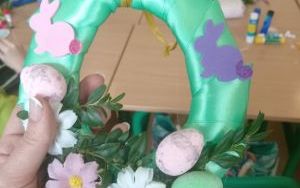 Świąteczne spotkanie z Seniorkami w świetlicy szkolne (2)