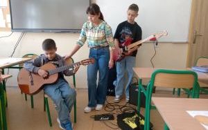 Kreatywny czas w świetlicy szkolnej (9)